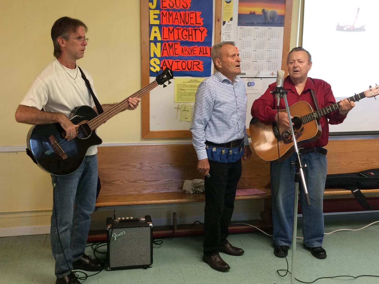 On Sunday, August 11th, St. Luke's held its annual food bank service. Thank you to everyone who came out to support our local food bank.